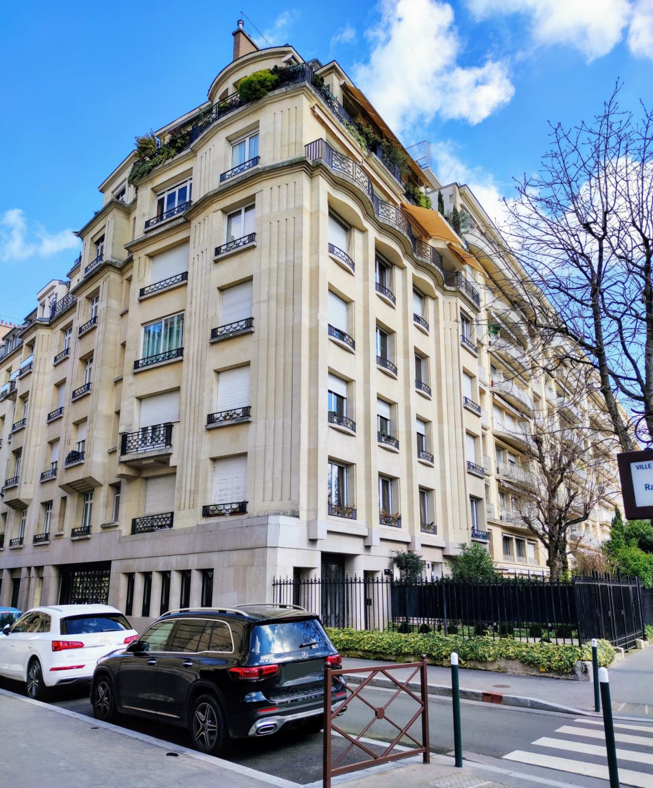 Immeuble haussmannien boulevard Maillot à Neuilly-sur-Seine, conciergerie et gestion locative courte durée (92)